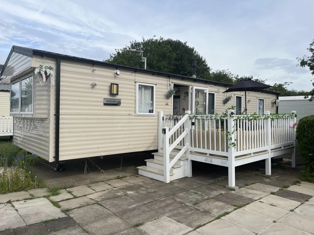 KPC-‘HELL YEAH’ caravan