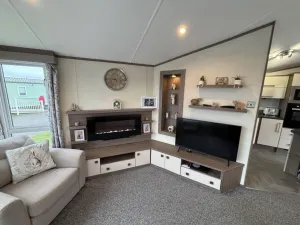 POPLARS 46 TRECCO BAY - DOG FRIENDLY at Trecco Bay, Porthcawl