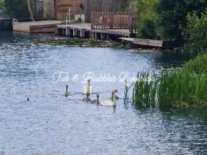 Tub & Bubbles Lakeside at Tattershall Lakes Country Park, Lincoln
