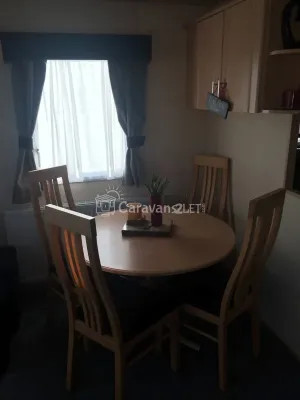Presthaven - 2 Double Bedrooms, 1 Twin at Presthaven Beach Resort, Prestatyn
