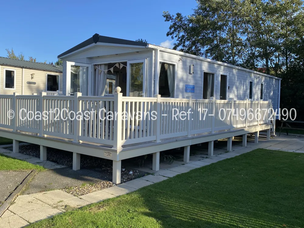 Beachcomber Luxury 8 berth at Eskdale