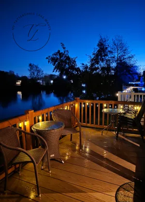 Rudd Lake Hot Tub and Fishing Peg at Tattershall Lakes Country Park, Lincoln